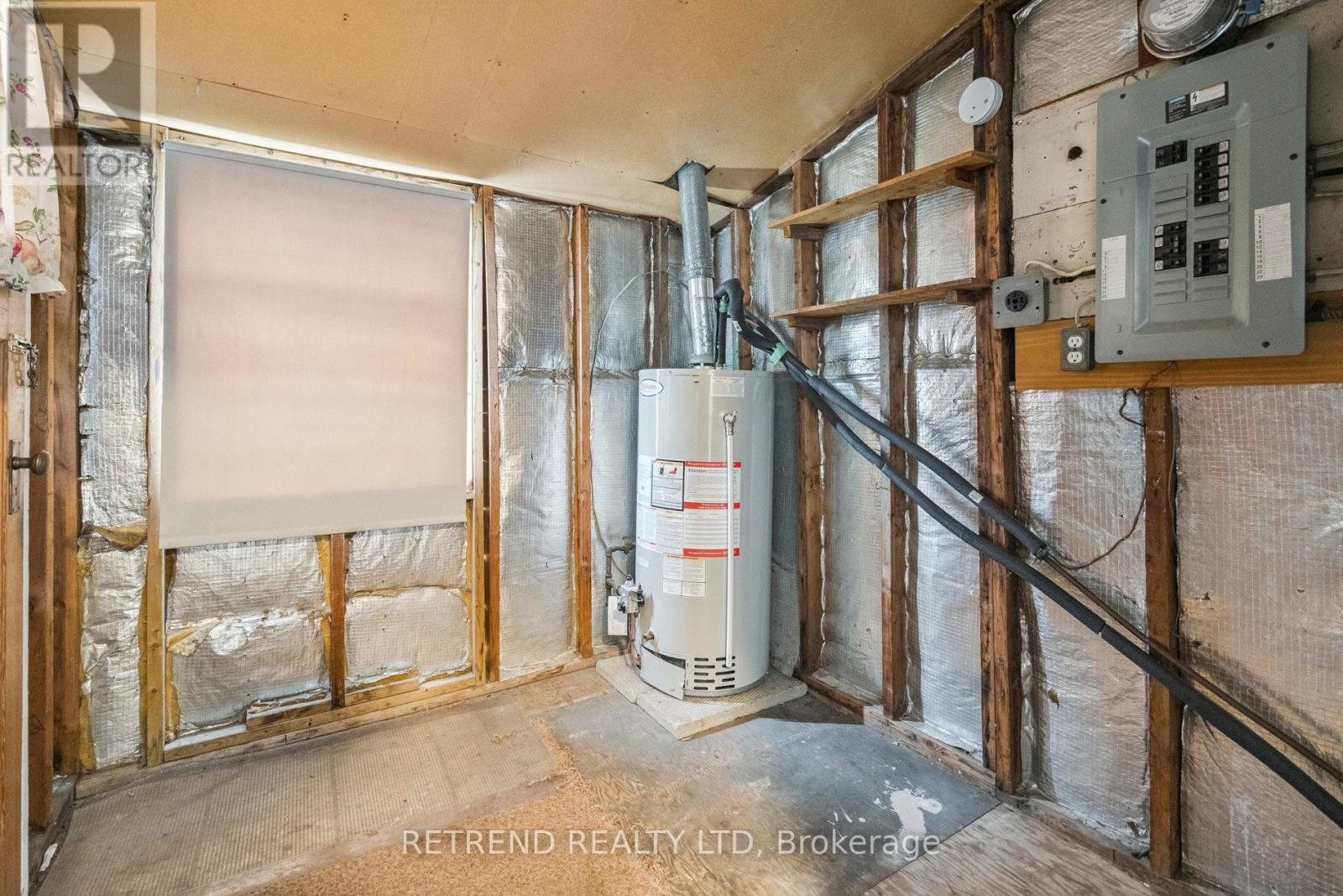 78 Eighth Avenue, Brantford, Ontario  L4X 2R6 - Photo 22 - X12395950