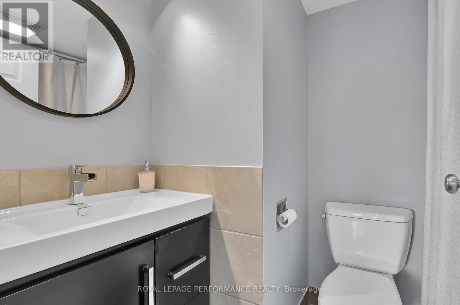 501 - 154 Nelson Street, Ottawa, Ontario  K1N 7R5 - Photo 26 - X12395970