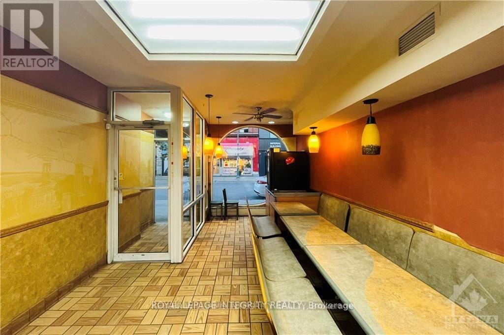 1 - 248 Bank Street, Ottawa, Ontario  K2P 1X4 - Photo 4 - X12395983