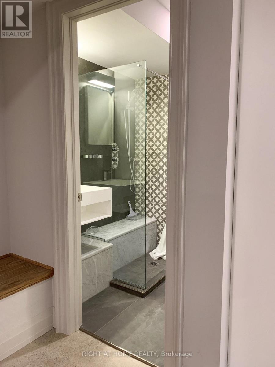 440 Sackville Street, Toronto, Ontario  M4X 1T2 - Photo 41 - C12395986