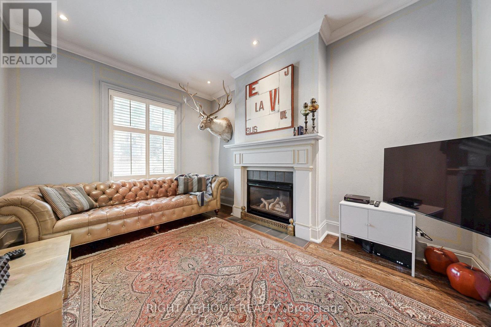 440 Sackville Street, Toronto, Ontario  M4X 1T2 - Photo 7 - C12395986