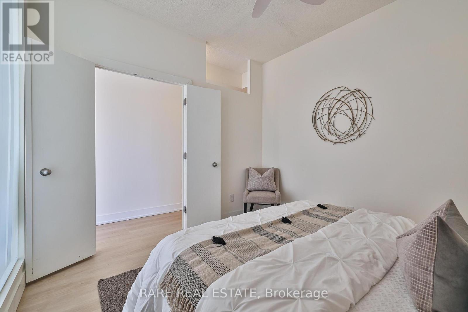 607 - 1638 Bloor Street W, Toronto, Ontario  M6P 1A7 - Photo 12 - W12287391