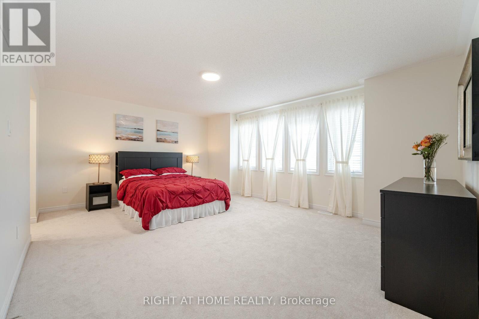 122 Fletchers Creek Boulevard, Brampton (Fletcher's Creek Village), Ontario  L6X 4V3 - Photo 25 - W12395965