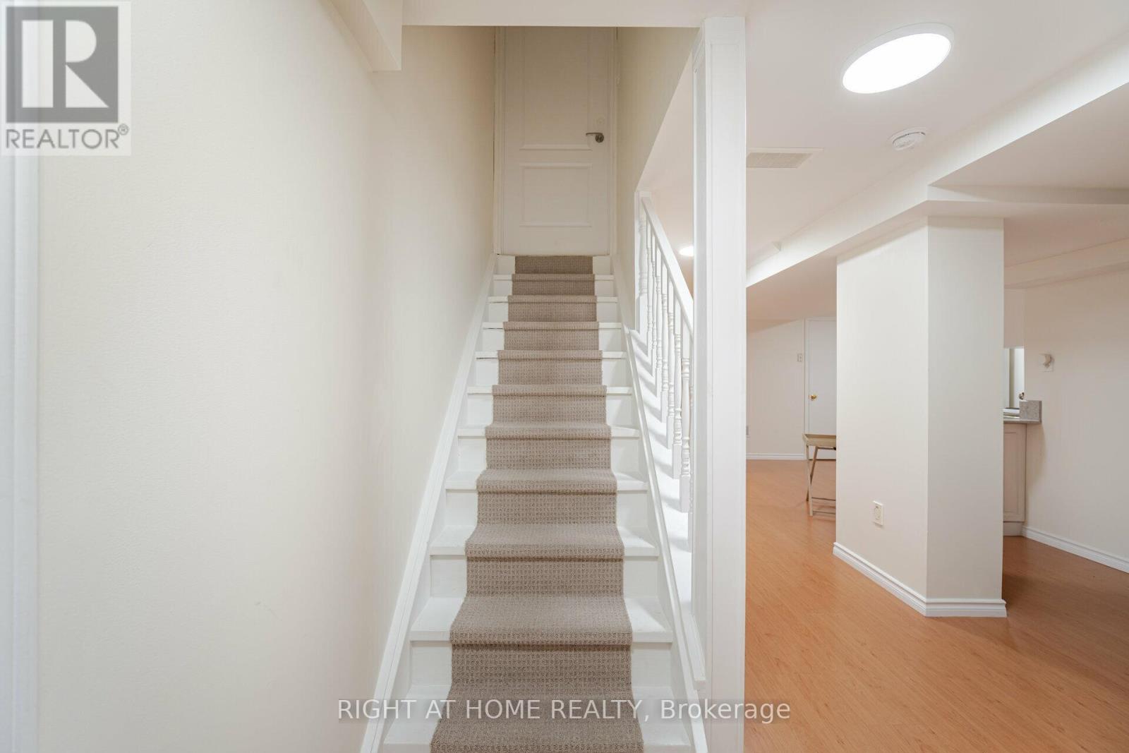 122 Fletchers Creek Boulevard, Brampton (Fletcher's Creek Village), Ontario  L6X 4V3 - Photo 37 - W12395965