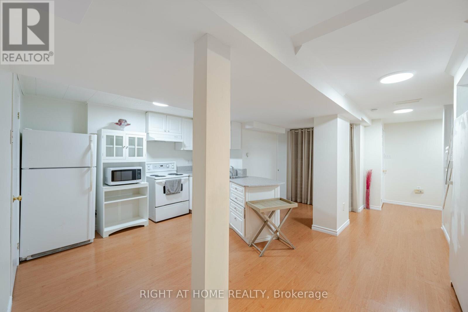 122 Fletchers Creek Boulevard, Brampton (Fletcher's Creek Village), Ontario  L6X 4V3 - Photo 38 - W12395965