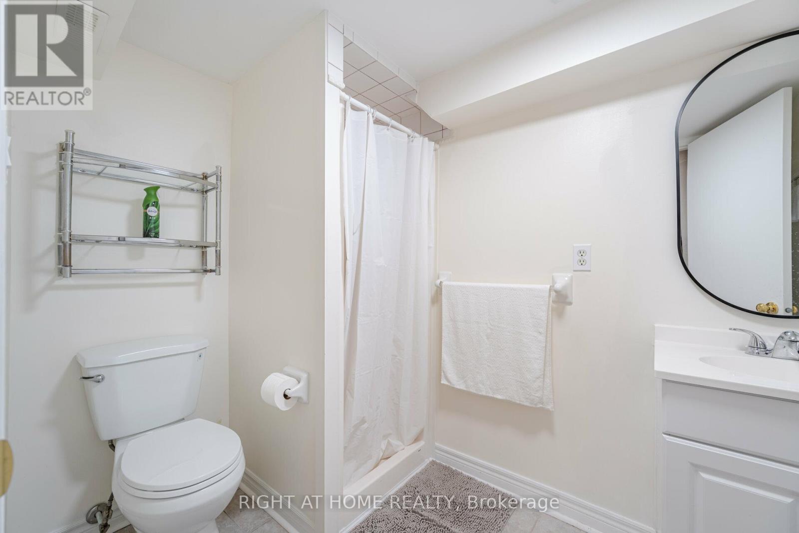 122 Fletchers Creek Boulevard, Brampton (Fletcher's Creek Village), Ontario  L6X 4V3 - Photo 43 - W12395965