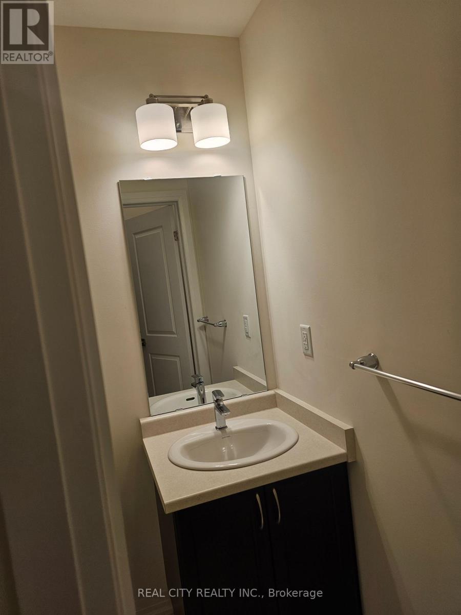48 Mckernan Avenue, Brantford, Ontario  N3V 0B9 - Photo 36 - X12316382