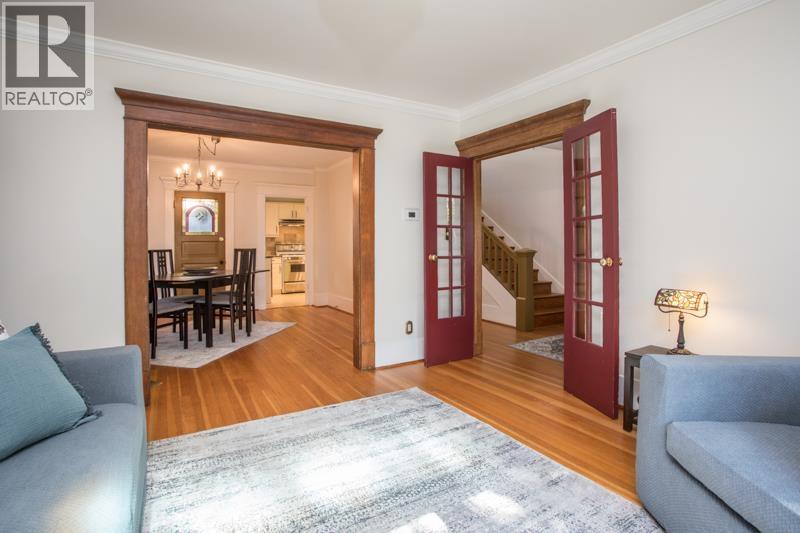 403 Ninth Street, New Westminster, British Columbia  V3M 3V9 - Photo 6 - R3046217