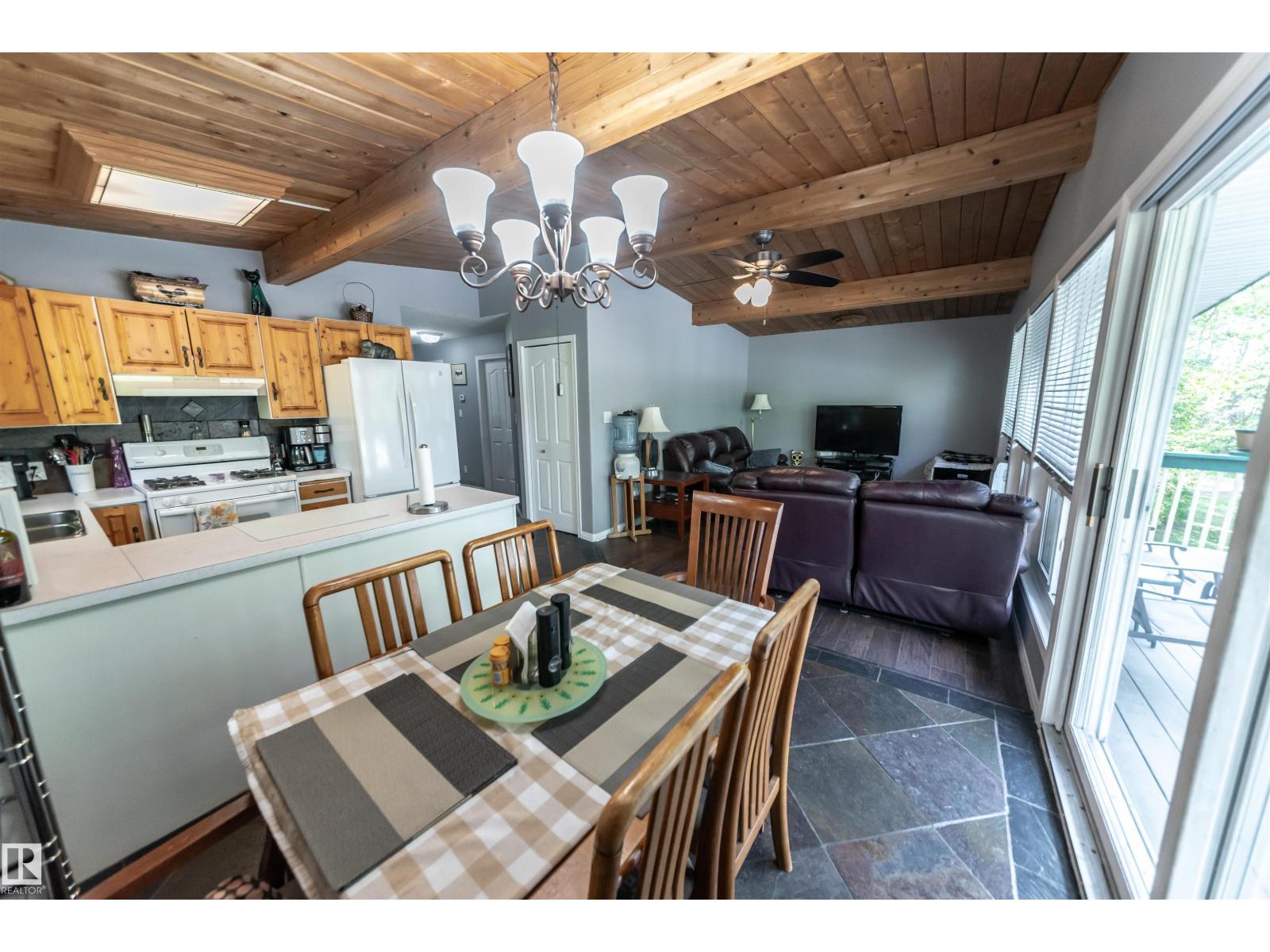 5441 49 St, Rural Lac Ste. Anne County, Alberta  T0E 0A0 - Photo 14 - E4456129