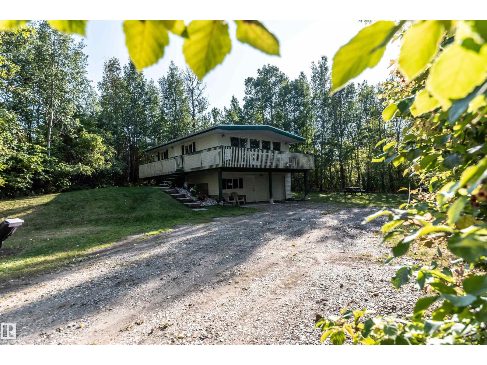 5441 49 St, Rural Lac Ste. Anne County, Alberta  T0E 0A0 - Photo 47 - E4456129