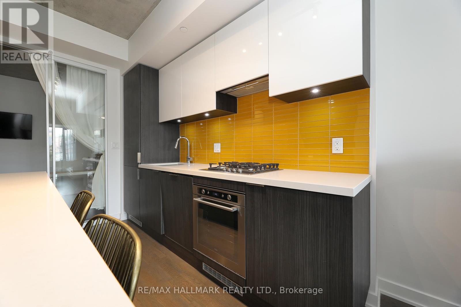 211 - 109 Ossington Avenue, Toronto, Ontario  M6J 2Z2 - Photo 9 - C12395992