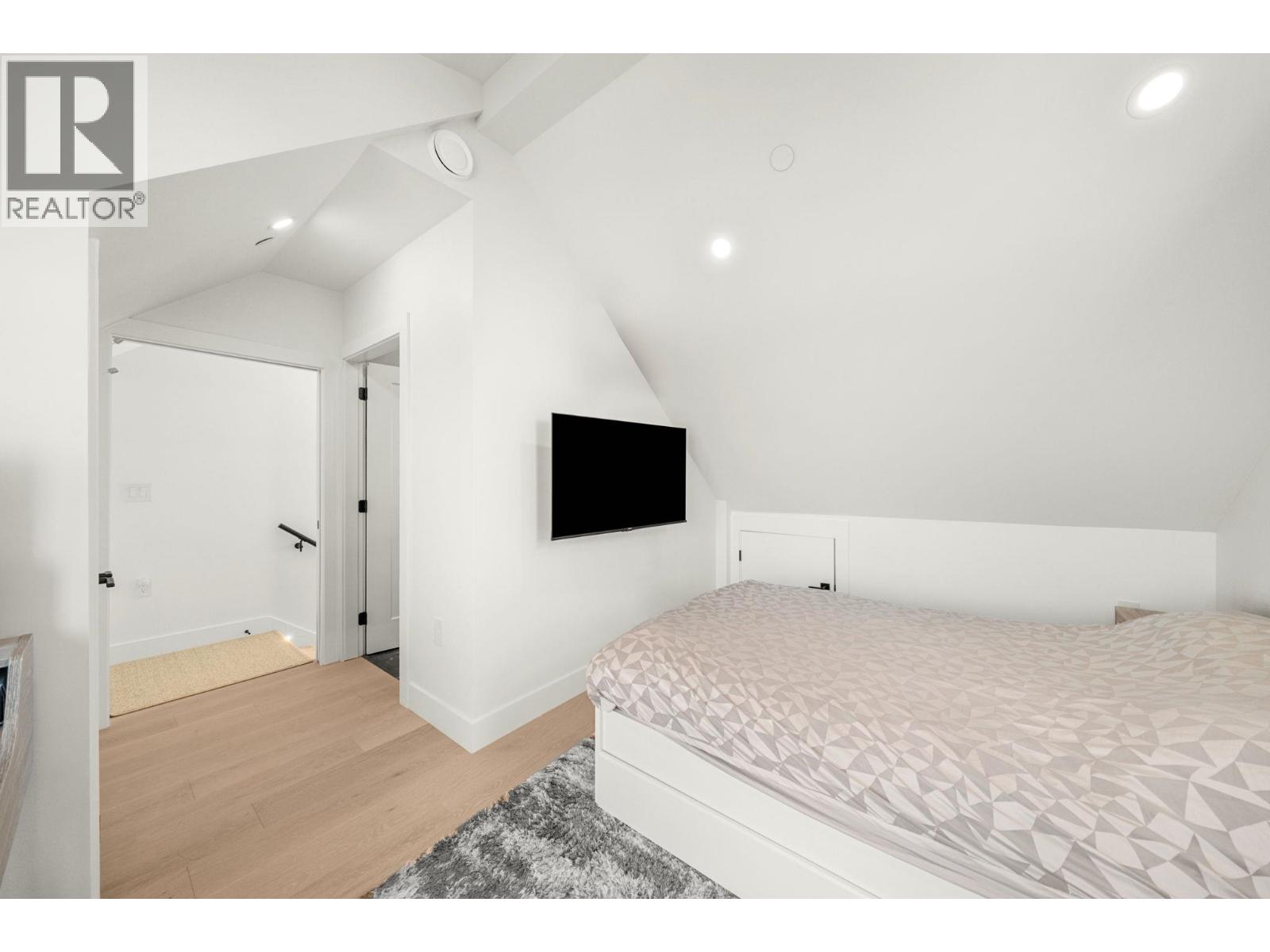 3192 E 23rd Avenue, Vancouver, British Columbia  V5R 2G5 - Photo 19 - R3046350