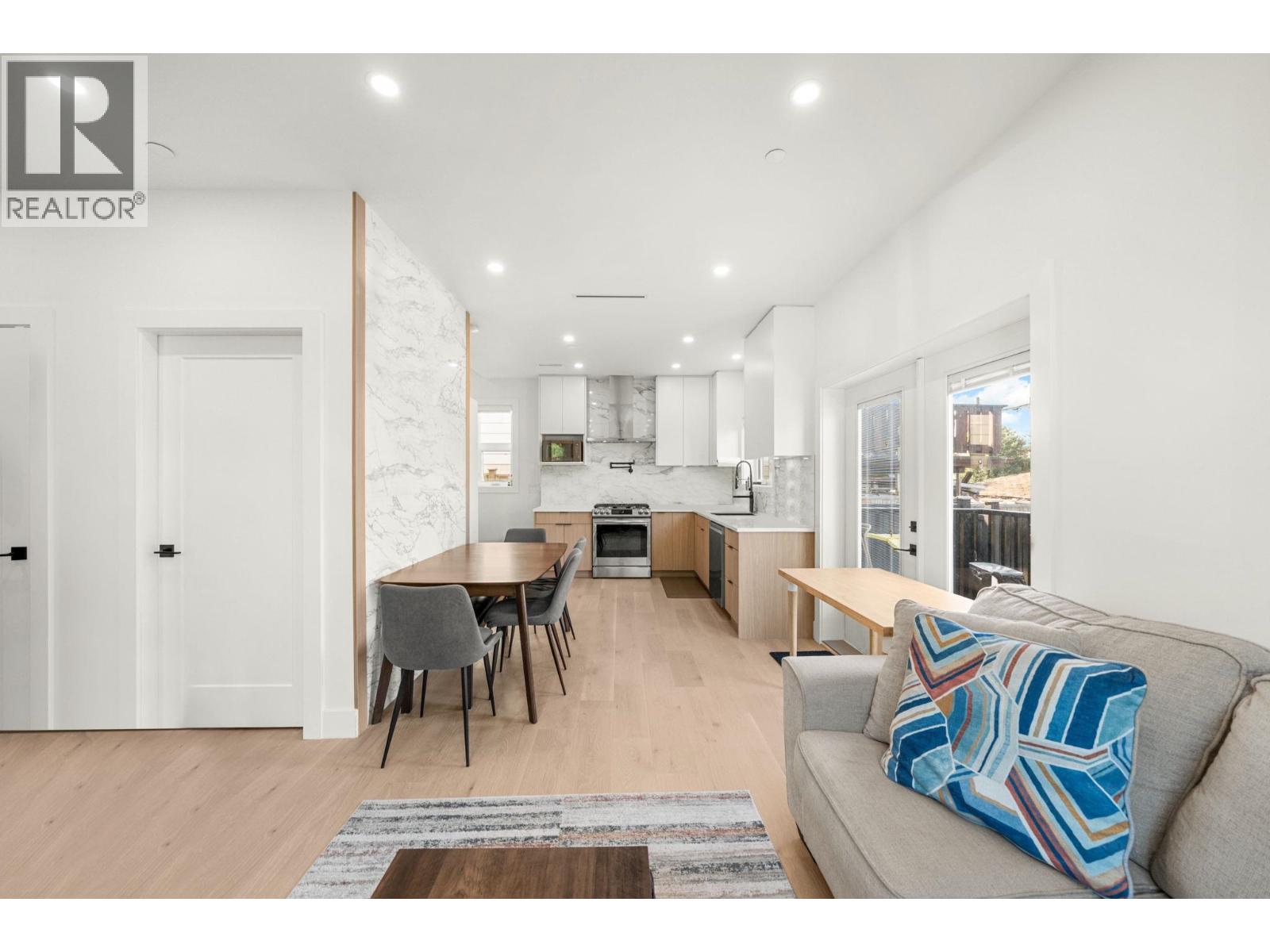 3192 E 23rd Avenue, Vancouver, British Columbia  V5R 2G5 - Photo 10 - R3046350