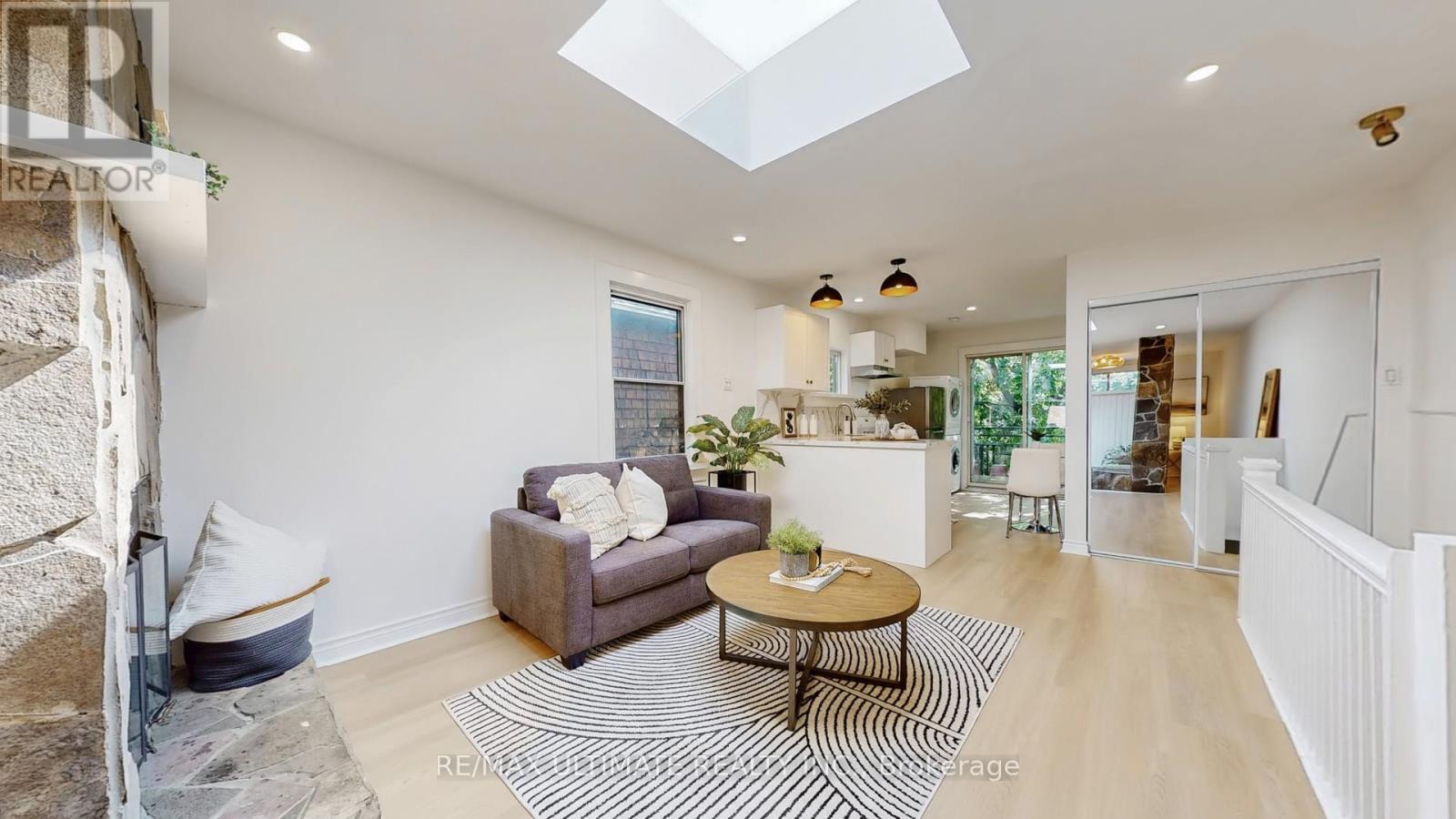 217 Kingston Road, Toronto (The Beaches), Ontario  M4L 1T5 - Photo 14 - E12395998
