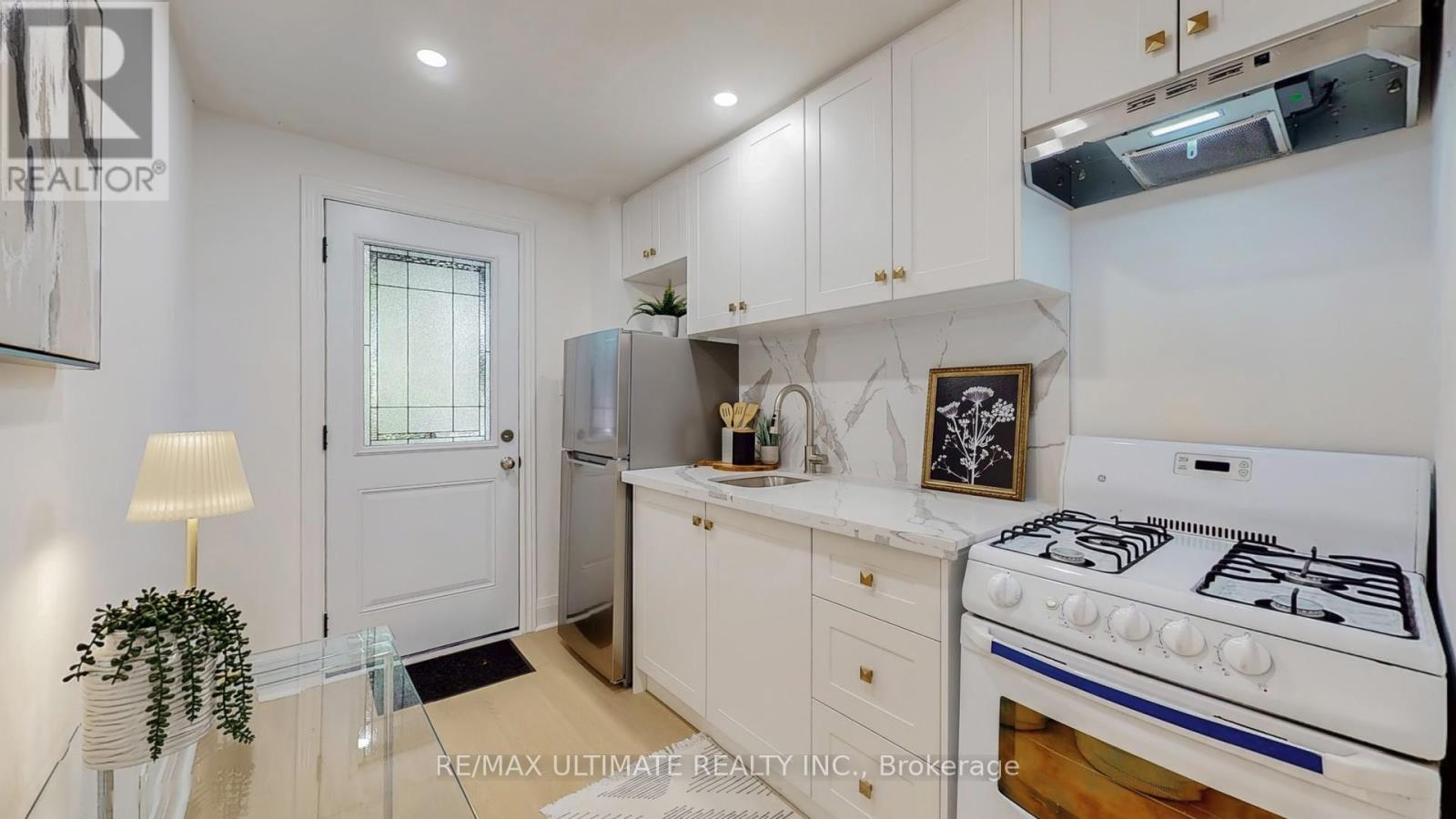 217 Kingston Road, Toronto (The Beaches), Ontario  M4L 1T5 - Photo 7 - E12395998