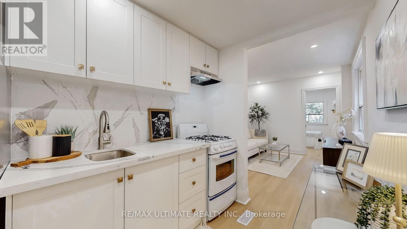 217 Kingston Road, Toronto (The Beaches), Ontario  M4L 1T5 - Photo 8 - E12395998