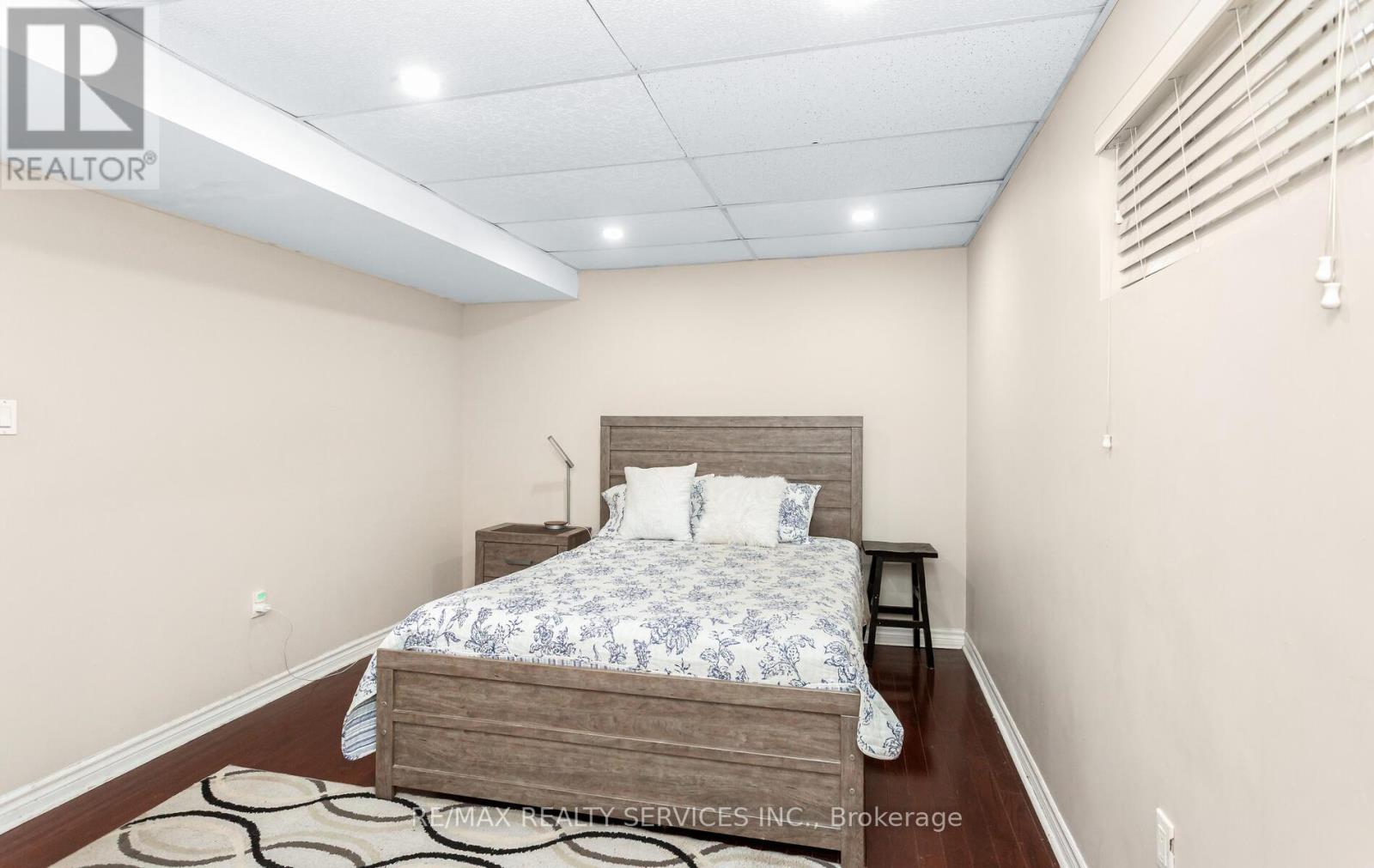 3770 Brinwood Gate, Mississauga, Ontario  L5M 7H2 - Photo 37 - W12396002