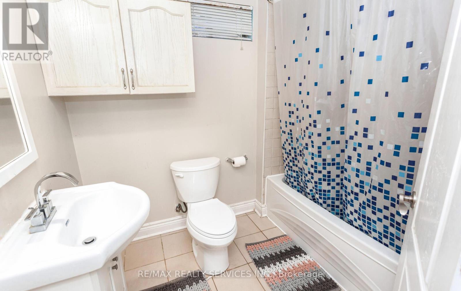 3770 Brinwood Gate, Mississauga, Ontario  L5M 7H2 - Photo 39 - W12396002