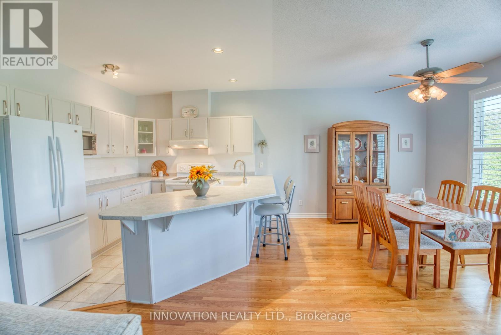 13 Eileen Crescent, Ottawa, Ontario  K2S 1M3 - Photo 10 - X12396012