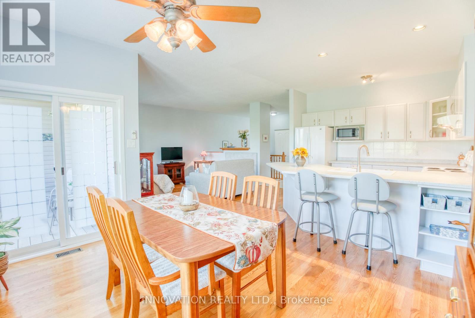 13 Eileen Crescent, Ottawa, Ontario  K2S 1M3 - Photo 14 - X12396012