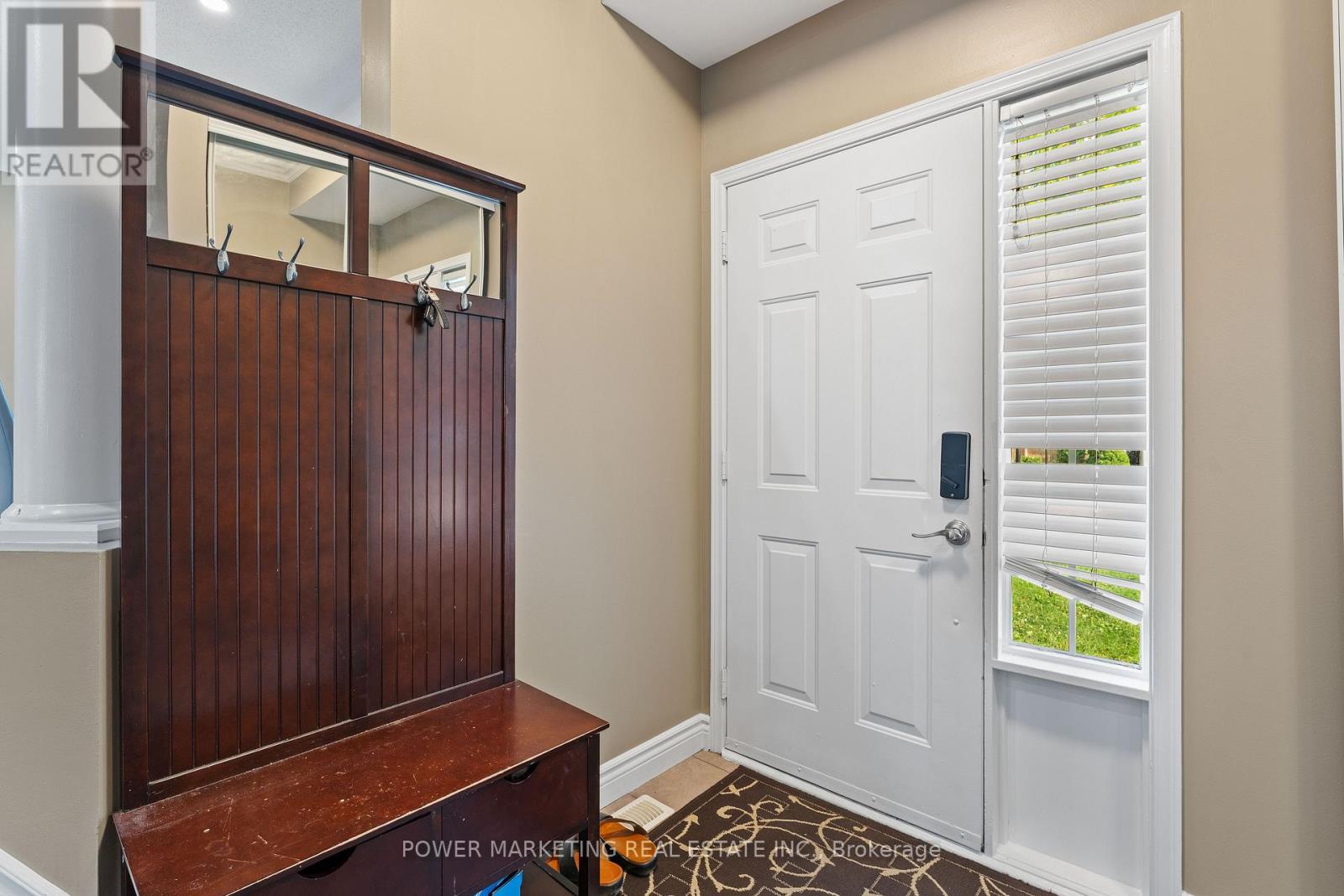 2316 Longwater Street, Ottawa, Ontario  K1W 1K7 - Photo 4 - X12396028