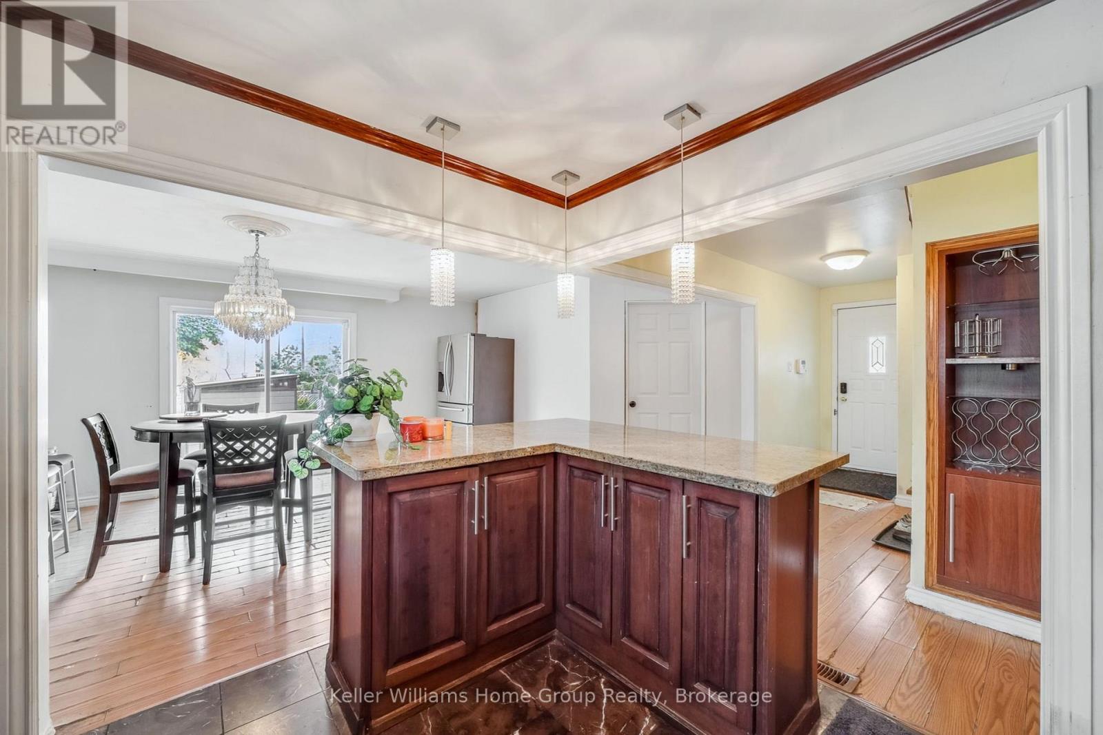 497-499 Evans Avenue, Toronto, Ontario  M8W 2V2 - Photo 15 - W12396025