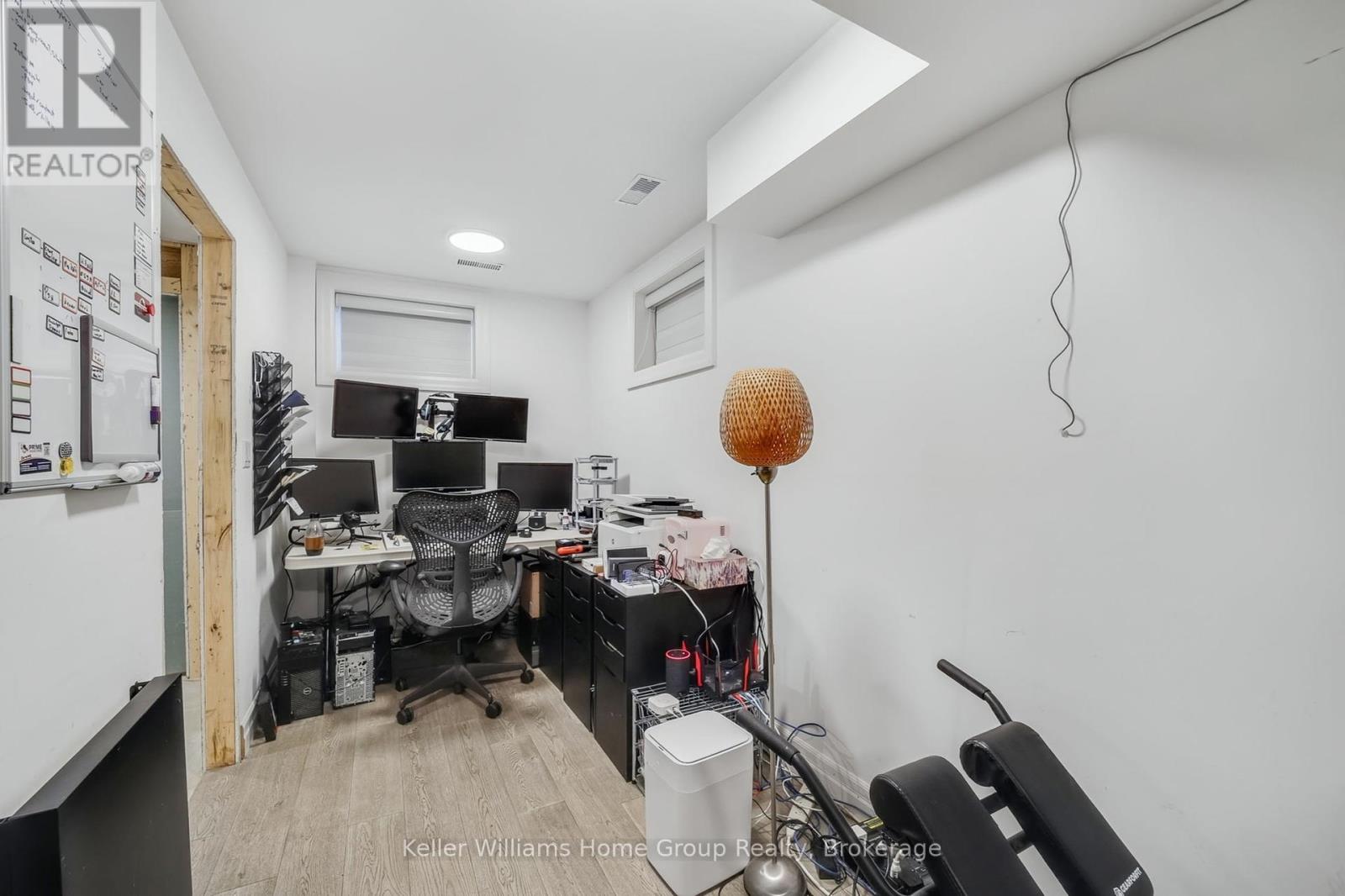 497-499 Evans Avenue, Toronto, Ontario  M8W 2V2 - Photo 28 - W12396025