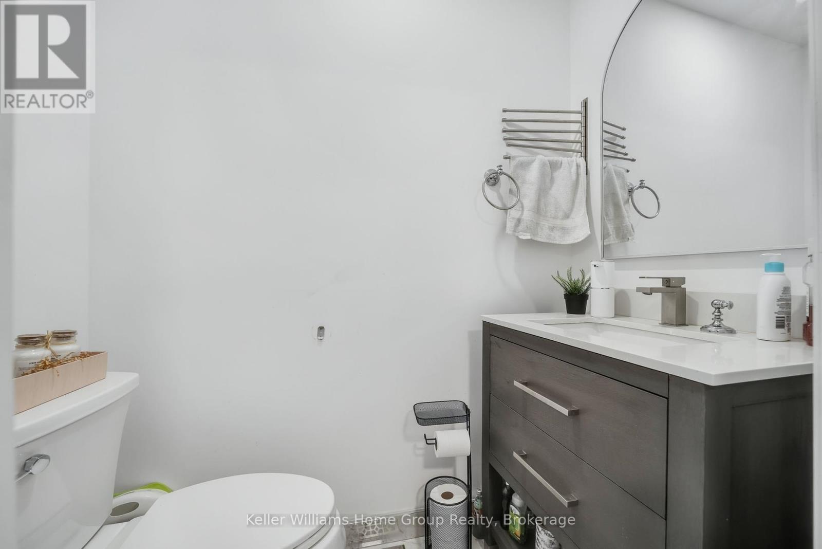 497-499 Evans Avenue, Toronto, Ontario  M8W 2V2 - Photo 35 - W12396025