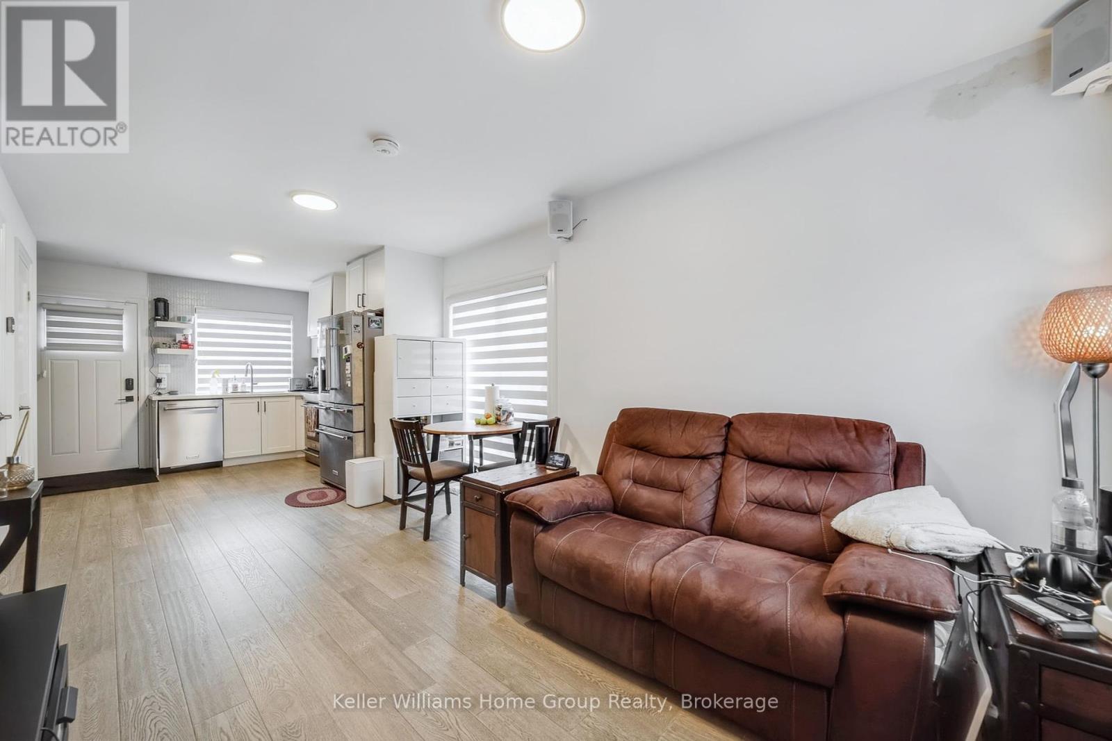 497-499 Evans Avenue, Toronto, Ontario  M8W 2V2 - Photo 6 - W12396025