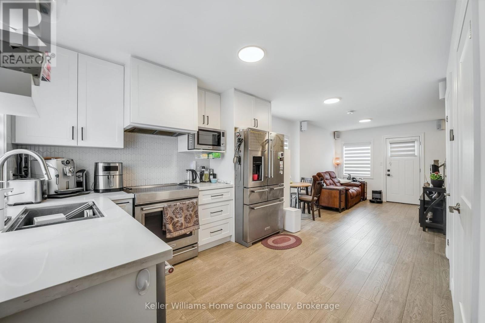497-499 Evans Avenue, Toronto, Ontario  M8W 2V2 - Photo 8 - W12396025