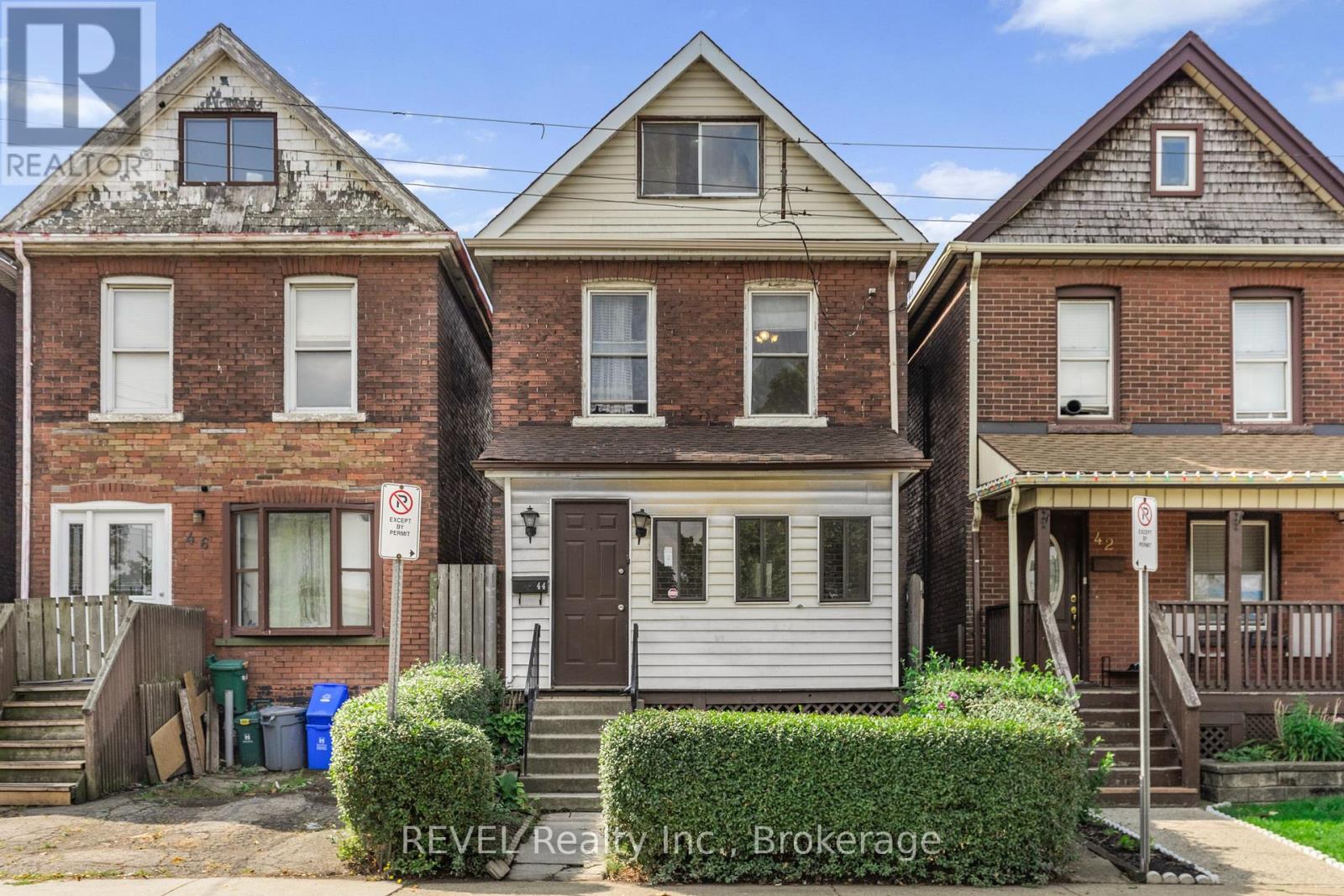 Property at 44 GORDON STREET image 1