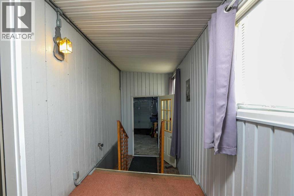 3019 31 Street S, Lethbridge, Alberta  T1K 6S9 - Photo 8 - A2244912