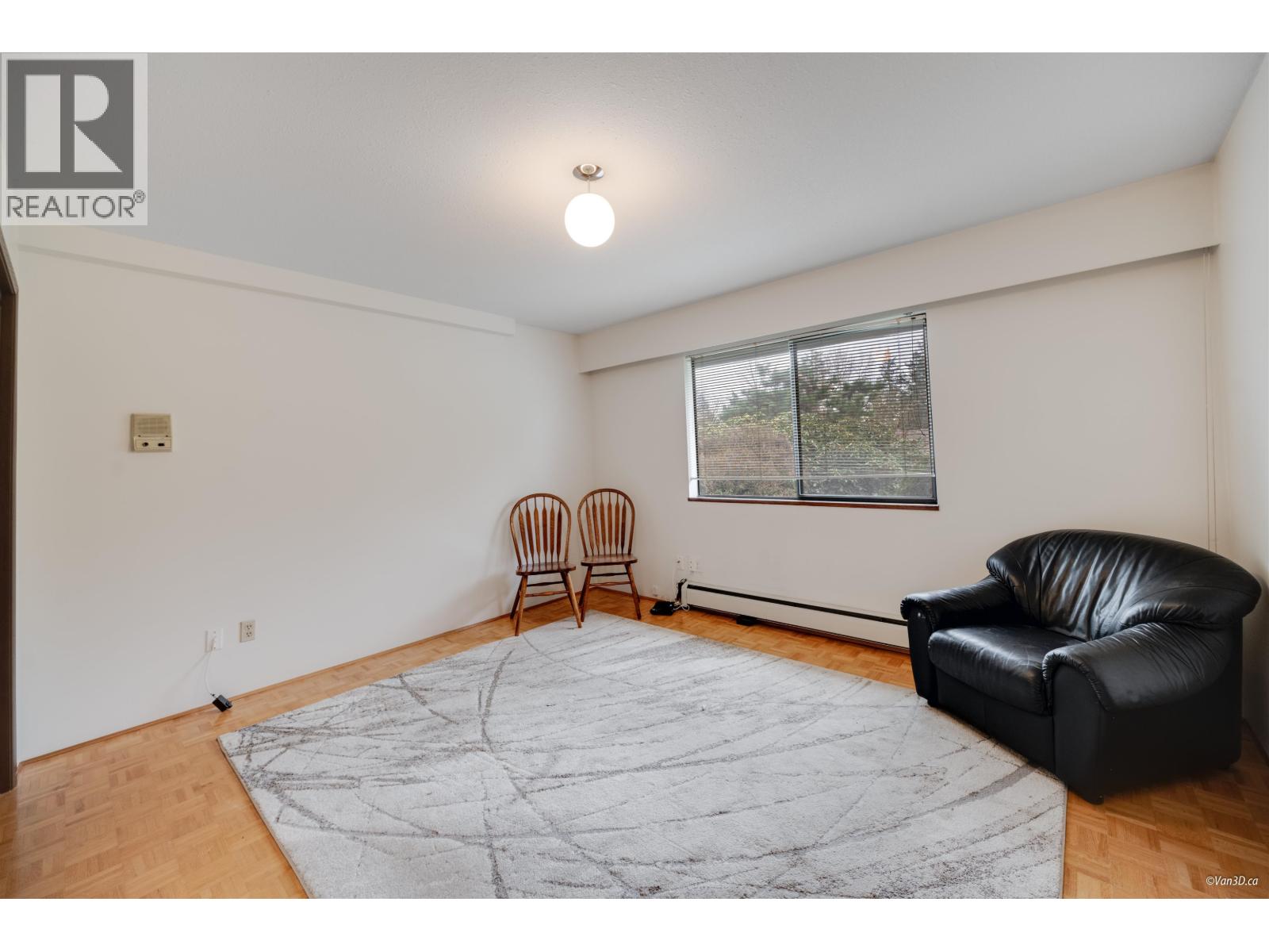 8241 Brynlor Drive, Burnaby, British Columbia  V5E 4E2 - Photo 13 - R3046409