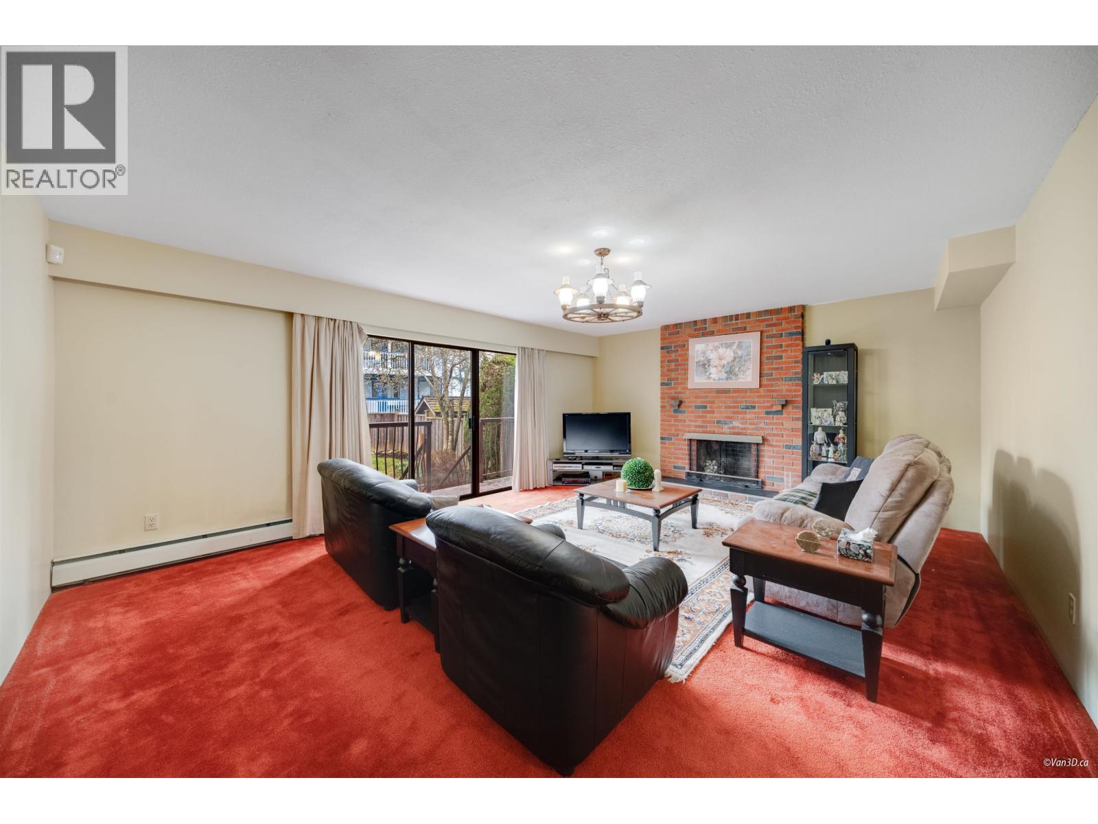 8241 Brynlor Drive, Burnaby, British Columbia  V5E 4E2 - Photo 12 - R3046409