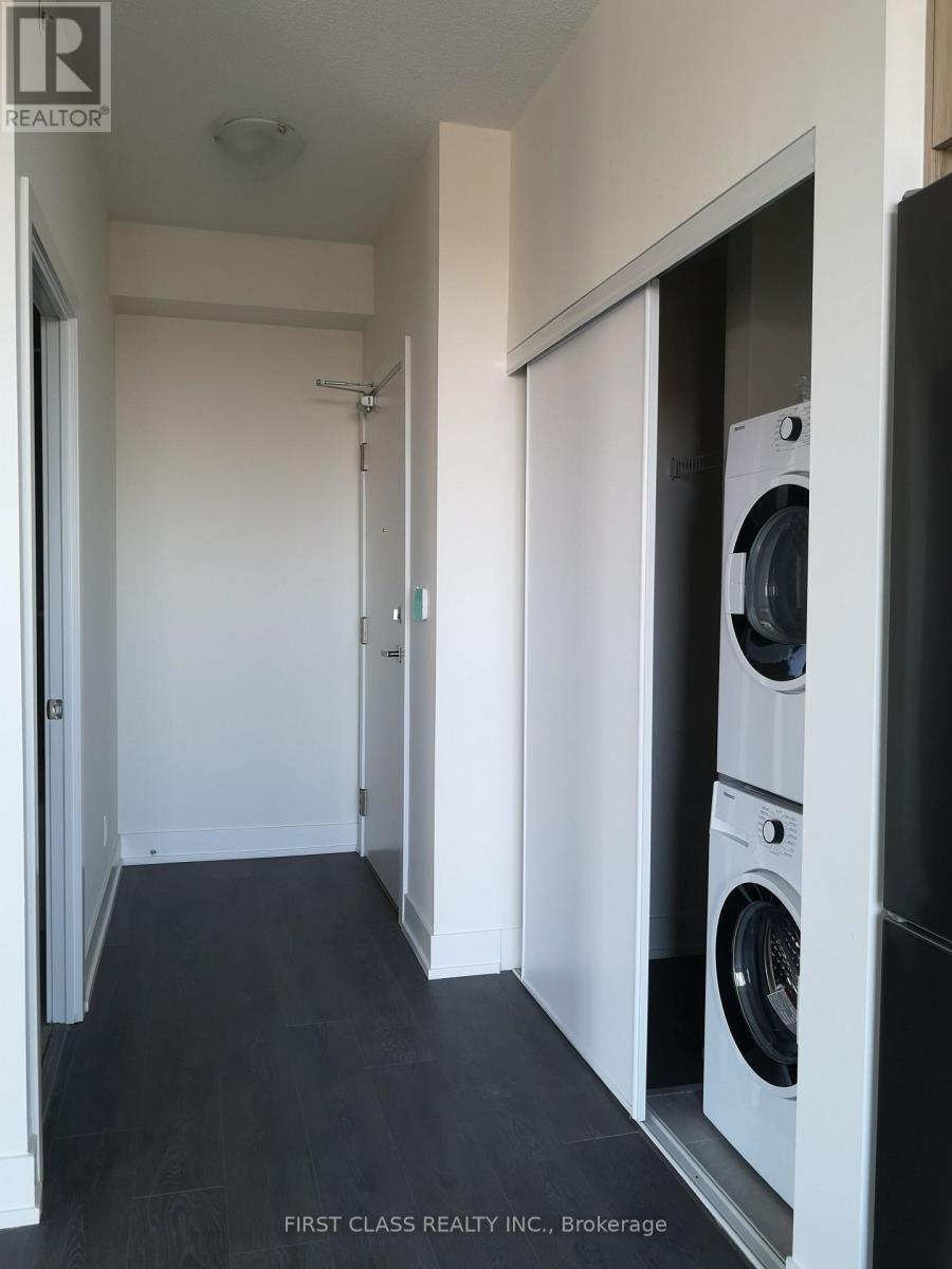 909 - 180 Fairview Mall Drive, Toronto (Don Valley Village), Ontario  M2J 0G4 - Photo 5 - C12396030