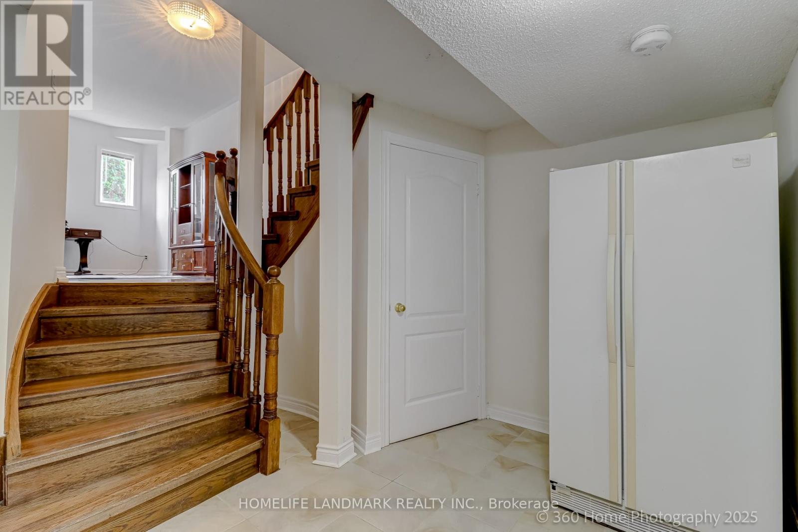 211 Frank Endean Road, Richmond Hill (Rouge Woods), Ontario  L4S 2C6 - Photo 28 - N12396011