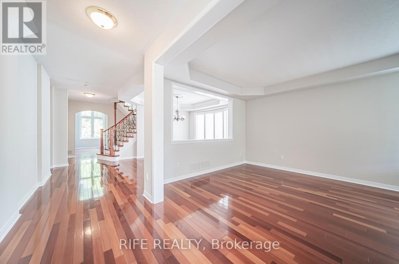 37 Burndenford Crescent, Markham, Ontario  L3P 7Z3 - Photo 14 - N12396031