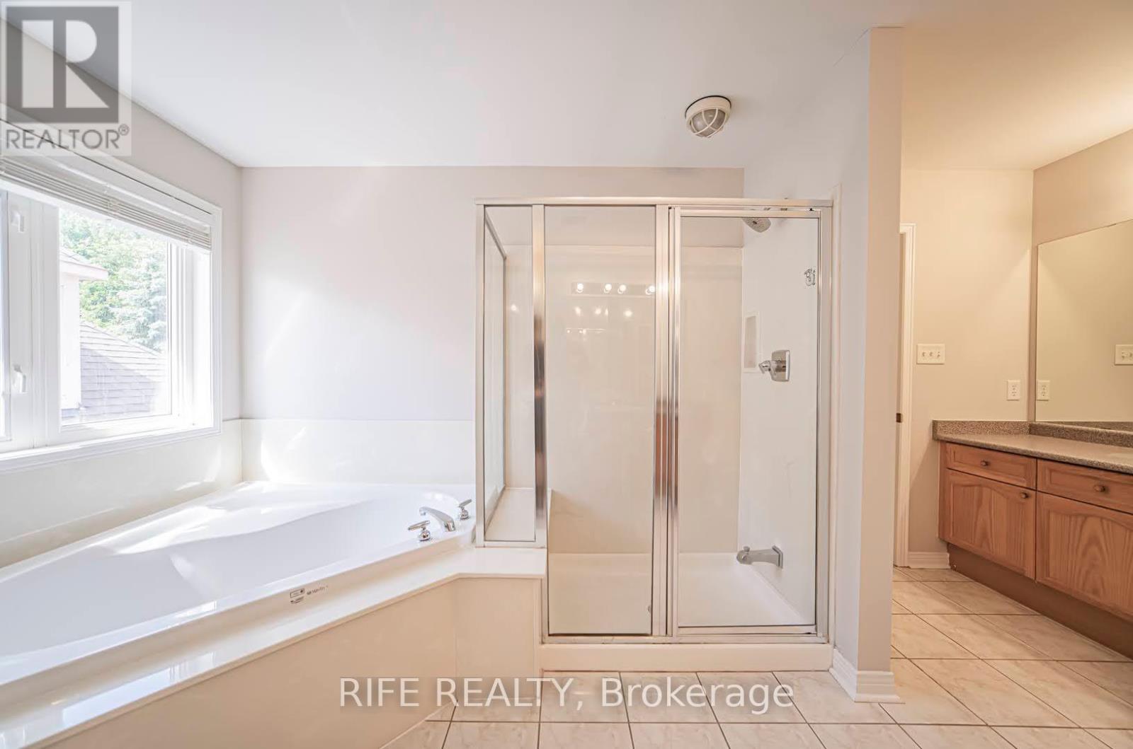 37 Burndenford Crescent, Markham, Ontario  L3P 7Z3 - Photo 40 - N12396031