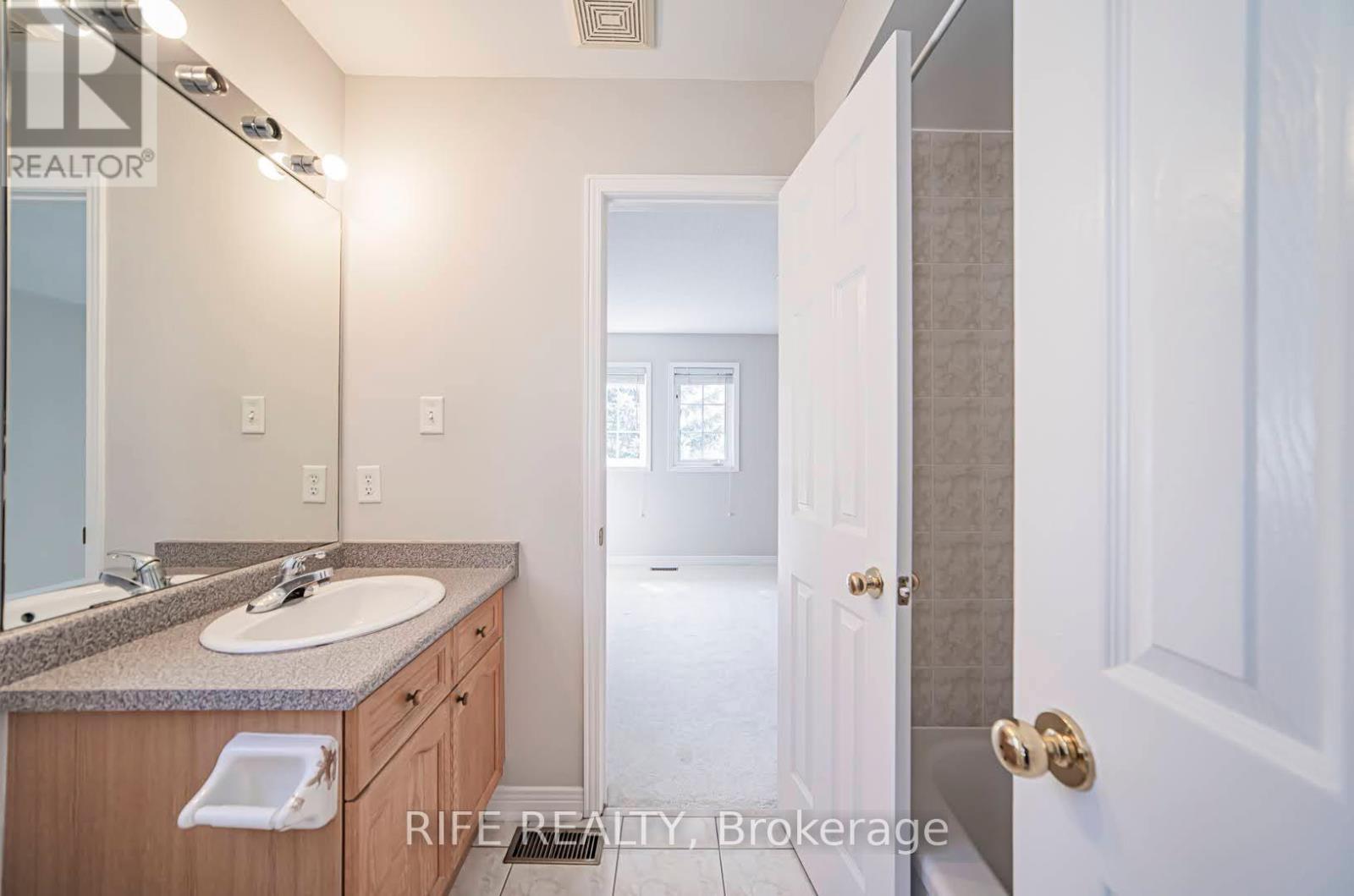 37 Burndenford Crescent, Markham, Ontario  L3P 7Z3 - Photo 45 - N12396031