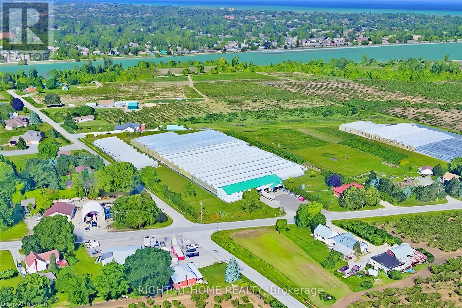 344 Read Road, St. Catharines, Ontario  L2R 7K6 - Photo 3 - X12396014