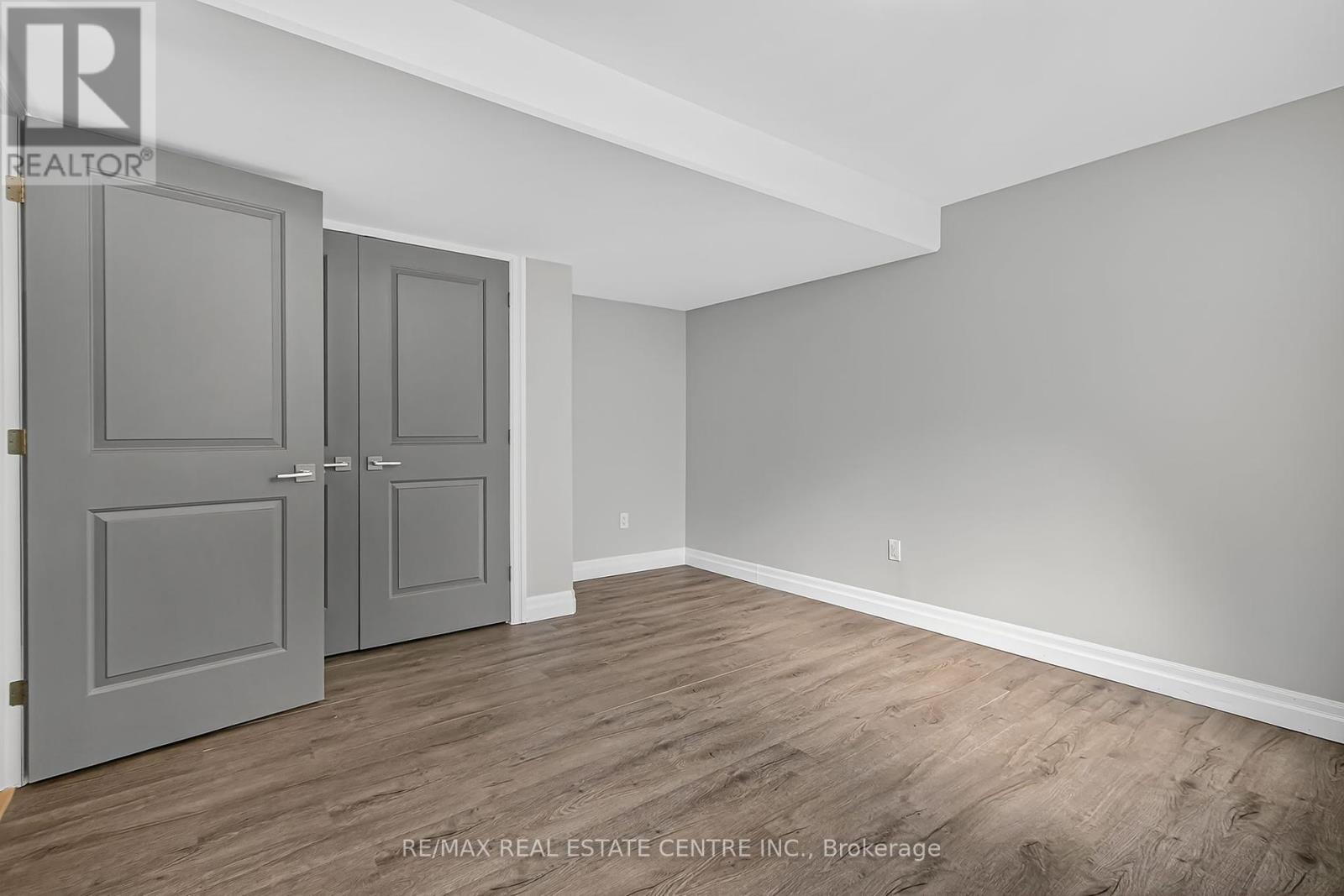 520 Molinari Street, Sarnia, Ontario  N7W 1C5 - Photo 26 - X12396026