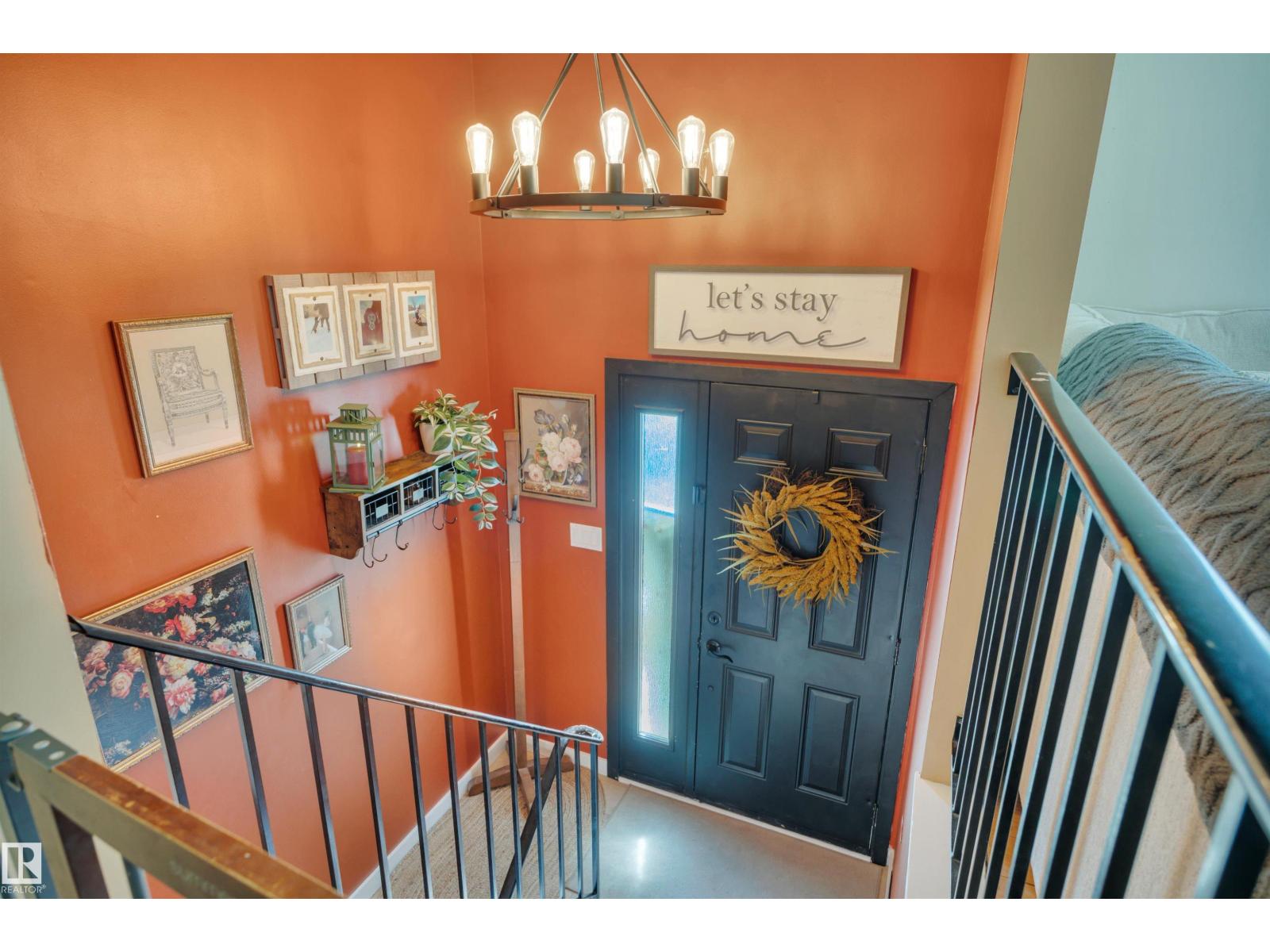 Property at 4204 42 AV image 1