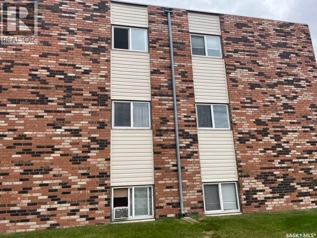 550 & 510 Thomson Street, Outlook, Saskatchewan  S0L 2N0 - Photo 6 - SK017737