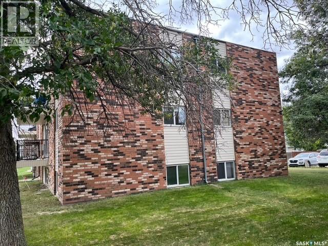 550 & 510 Thomson Street, Outlook, Saskatchewan  S0L 2N0 - Photo 8 - SK017737