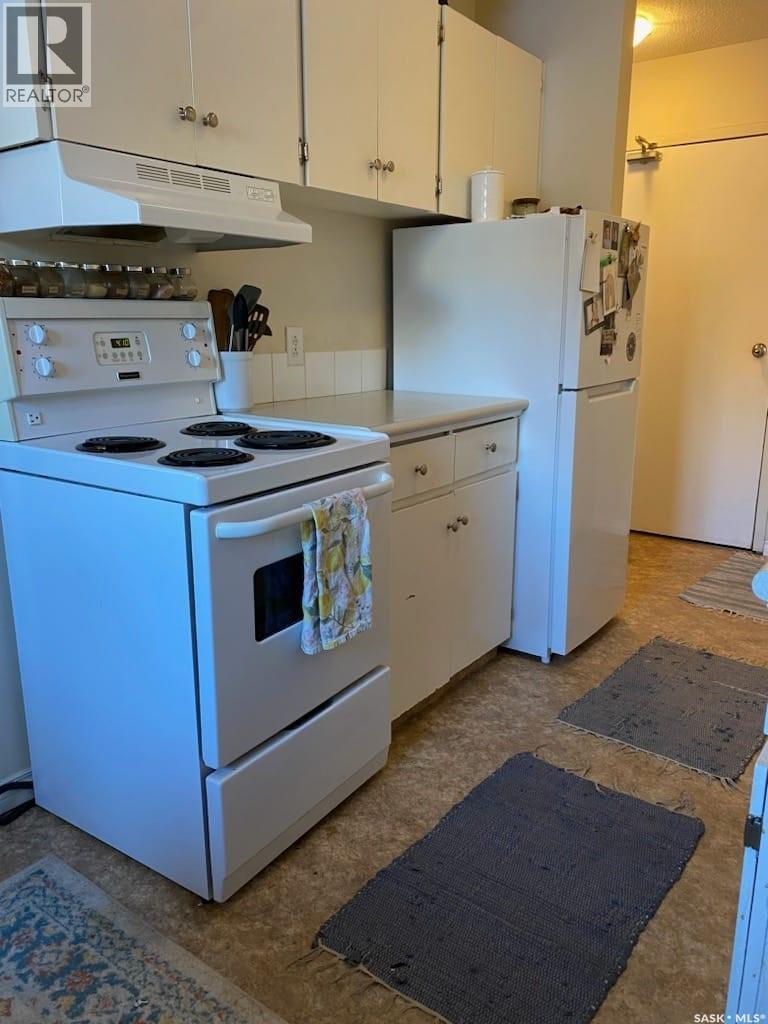 550 & 510 Thomson Street, Outlook, Saskatchewan  S0L 2N0 - Photo 10 - SK017737