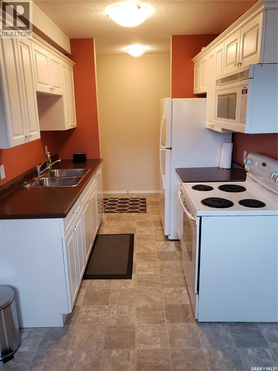 550 & 510 Thomson Street, Outlook, Saskatchewan  S0L 2N0 - Photo 44 - SK017737
