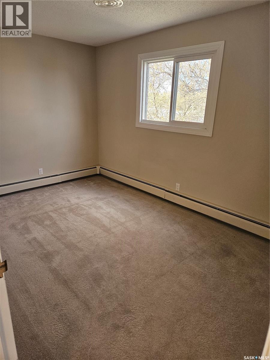 550 & 510 Thomson Street, Outlook, Saskatchewan  S0L 2N0 - Photo 23 - SK017737