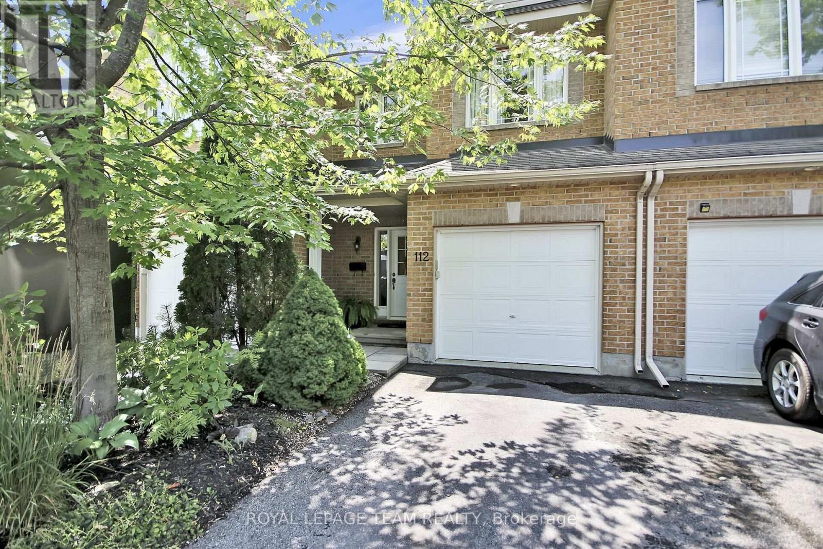 112 TALLTREE CRESCENT, Ottawa, Ontario