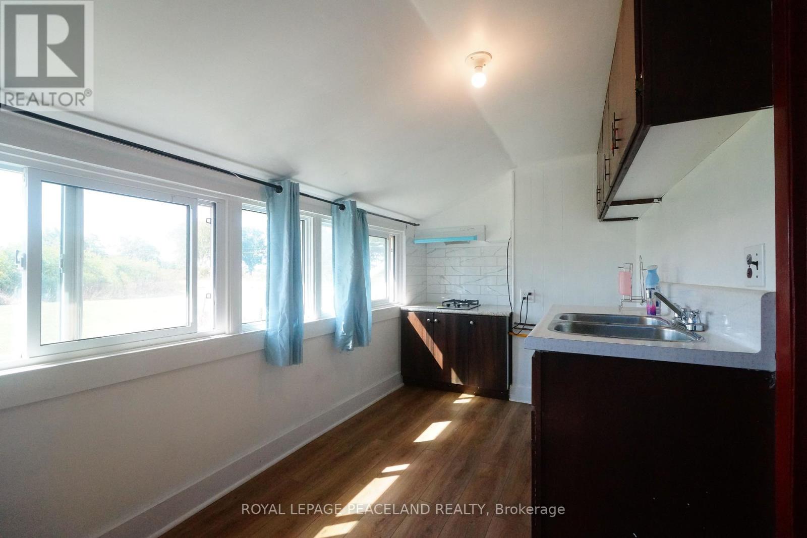 4777 Bowen Road, Fort Erie, Ontario  L0S 1S0 - Photo 16 - X12396041