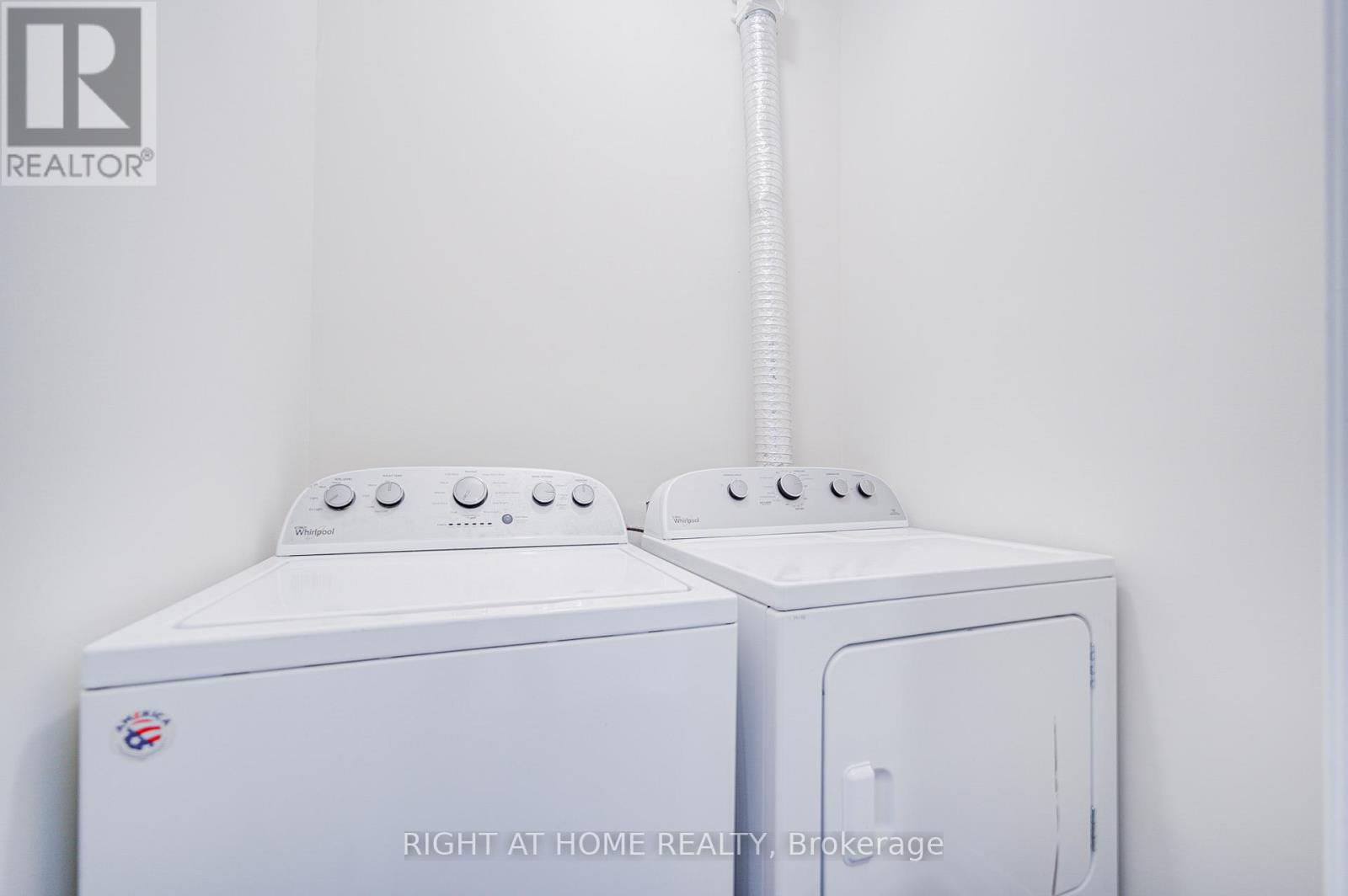 Upper - 33 John Stocks Way, Markham, Ontario  L3T 0G1 - Photo 19 - N12394442